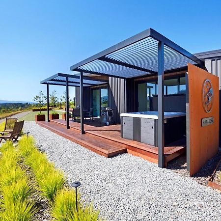 Harakeke Boutique Accommodation Mahana Esterno foto