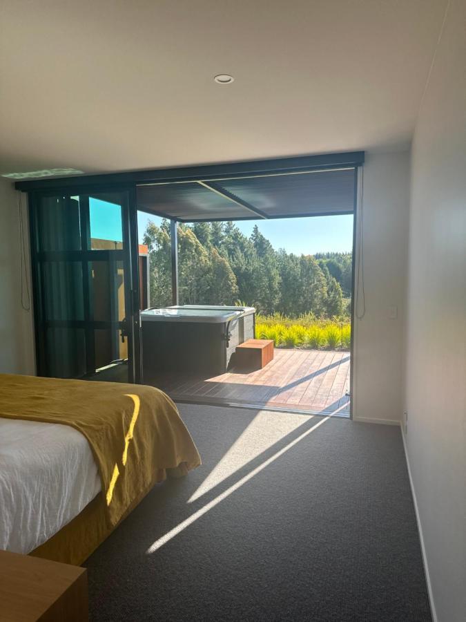 Harakeke Boutique Accommodation Mahana Esterno foto